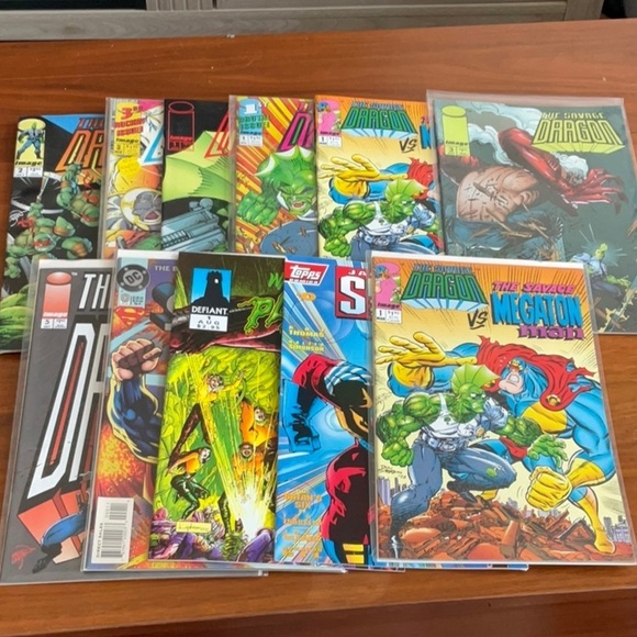 Bundle of 11 Mostly Savage Dragon Comics - Picture 1 of 7